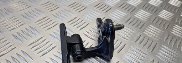 Mercedes-Benz S W220 Front door lower hinge ES0504