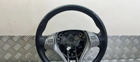 Nissan X-Trail T32 Steering wheel
