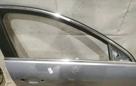 Opel Insignia A Front door glass trim molding