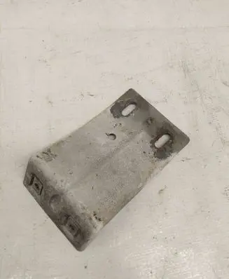 Ford Transit Fender mounting bracket YC15B0478A