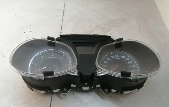 Hyundai ix20 Speedometer (instrument cluster) 940031K190 11001807701U