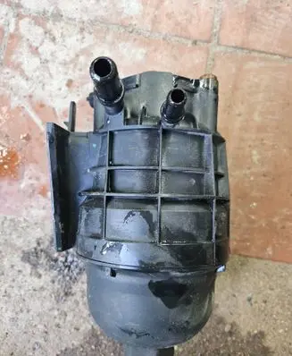 Opel Astra K Fuel filter housing 84182900