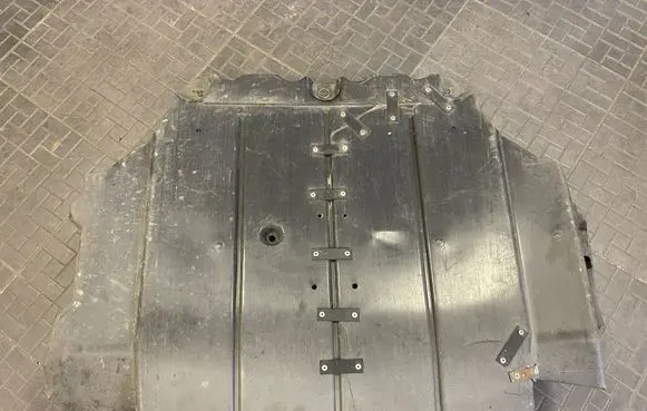 Engine splash shield/under tray