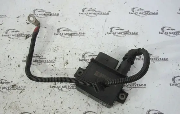 BMW 3 E90 E91 Glow plug pre-heat relay 859172401