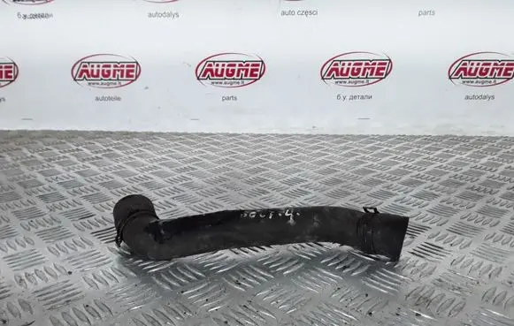 Volkswagen Golf IV Engine coolant pipe/hose 1J0122101B
