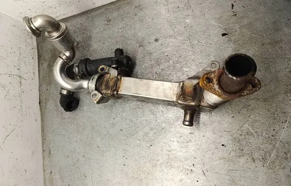 BMW X3 E83 EGR valve cooler 7794245