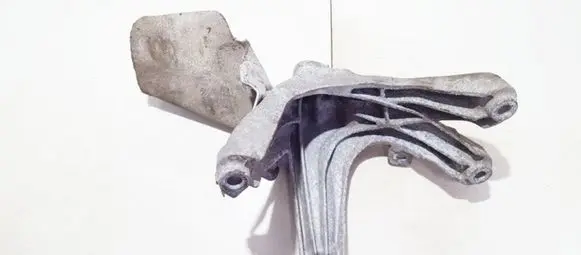 Audi A5 8T 8F Engine mounting bracket