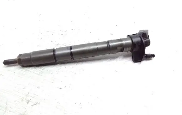 Volkswagen Phaeton Fuel injector 059130277AB 0445115037