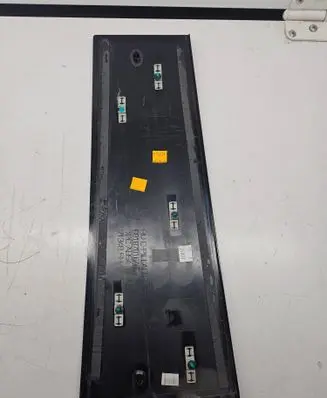 Chrysler Pacifica Rear door trim (molding) 251017 7134BRH 68187816AA