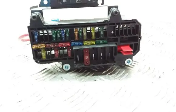 BMW 7 E65 E66 Fuse module 61136900583