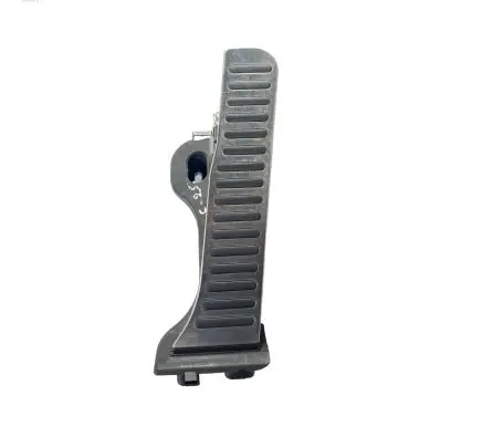 Volkswagen PASSAT B6 Accelerator throttle pedal 1K1723503N 6PV008600 74624100