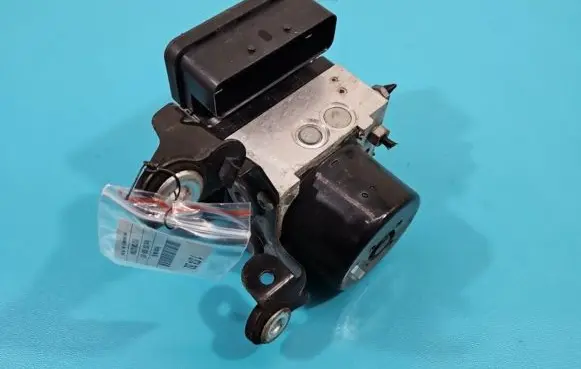 Volvo XC60 ABS Pump P30681619 IMPRK1374262