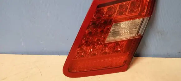 Mercedes-Benz E W212 Tailgate rear/tail lights A2129060258 A2128200864