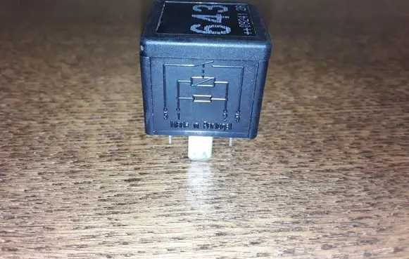 Audi A6 S6 C6 4F Other relay 8K0951253