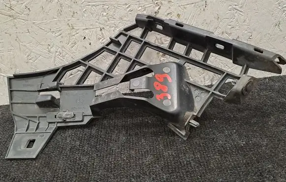 Mercedes-Benz A W176 Front bumper mounting bracket A1768850421 280000012