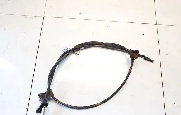 Handbrake/parking brake wiring cable