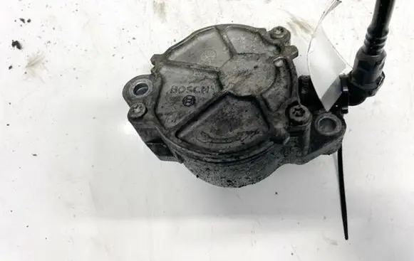 Citroen C3 Picasso Vacuum pump d1563a d156-3a