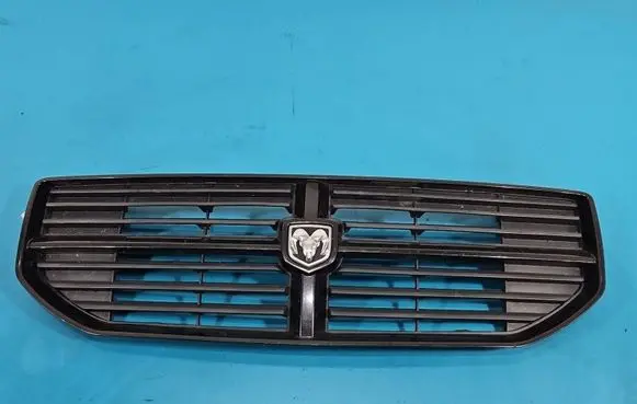 Dodge Caliber Front bumper upper radiator grill IMPRK1544400