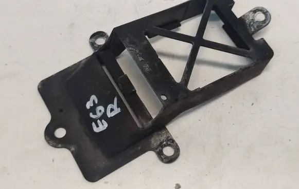 BMW 6 E63 E64 Distronic sensor bracket 6777309 66316777309