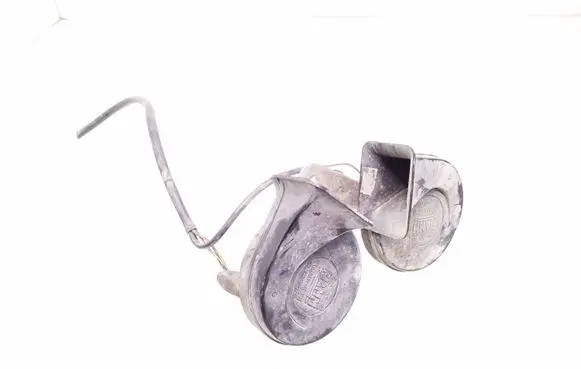 Audi A6 S6 C4 4A Horn signal Ch2035 73345