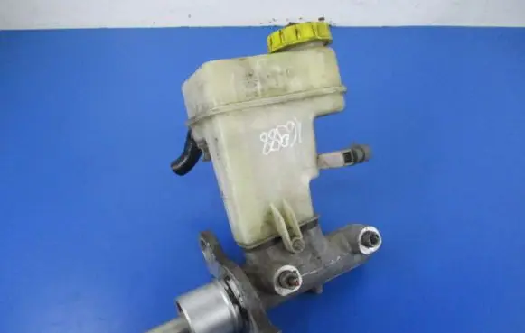 Opel Vectra C Master brake cylinder