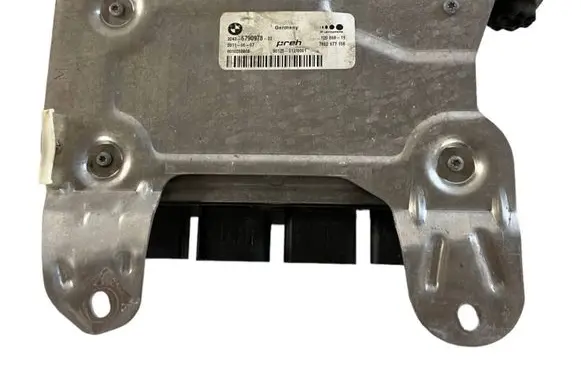 BMW X6 E71 Steering rack control module 6790978 32436790978 9010288808S