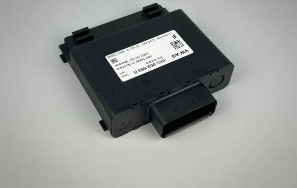 Audi A4 S4 B8 8K Voltage converter/converter module 8K0959663B 8K0959663 111004109