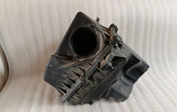 Volvo S40 Air filter box 3M519600AC