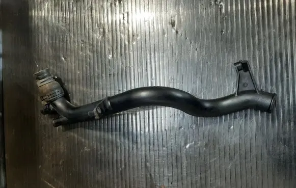 Audi A4 S4 B8 8K Engine coolant pipe/hose 03L121071V