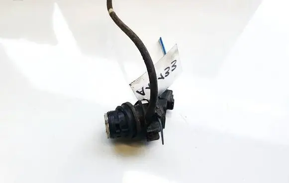 Toyota Previa (XR30, XR40) II Windscreen/windshield washer pump 8533060190