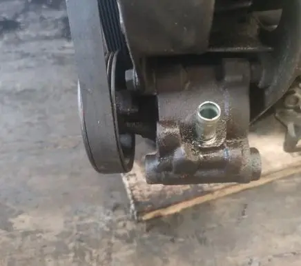 Renault Megane I Power steering pump