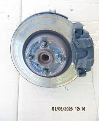 Toyota Yaris Front wheel hub spindle knuckle 500611