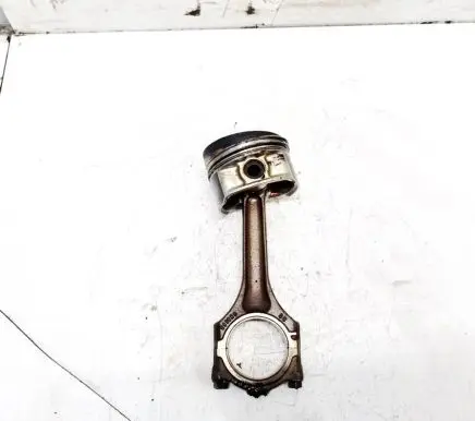 Porsche Cayenne (9PA) Piston with connecting rod
