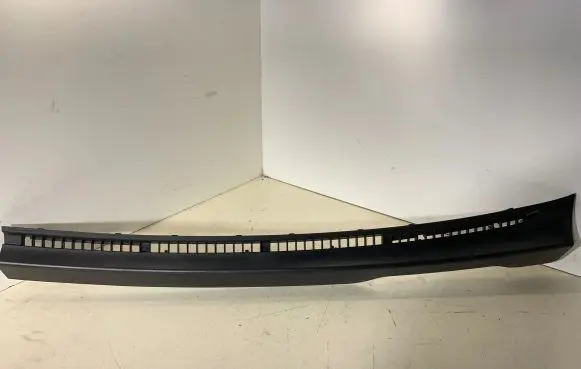 Mercedes-Benz GLC X253 C253 Dashboard air vent grill cover trim A2536890100