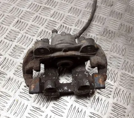 Mercedes-Benz E W211 Front brake caliper