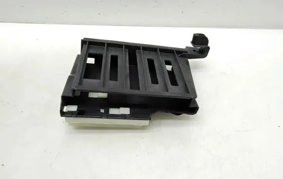 Mercedes-Benz CLA C117 X117 W117 Other interior part A2465452740