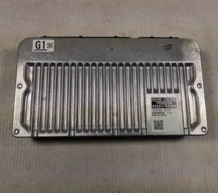 Toyota Prius (XW30) Engine control unit/module 8966152U80 2755000903