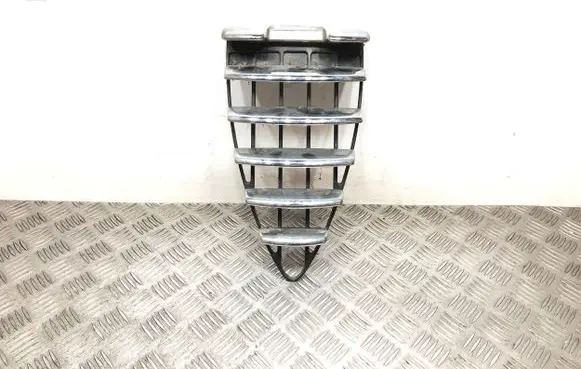 Alfa Romeo 147 Front bumper upper radiator grill 46556597
