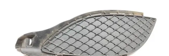Mercedes-Benz A W176 Front bumper lower grill A1768850422