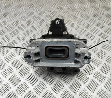 Mitsubishi Outlander Engine mount bracket 1091A336