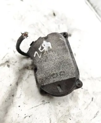 Audi A4 S4 B5 8D Intake manifold valve actuator/motor 059129086