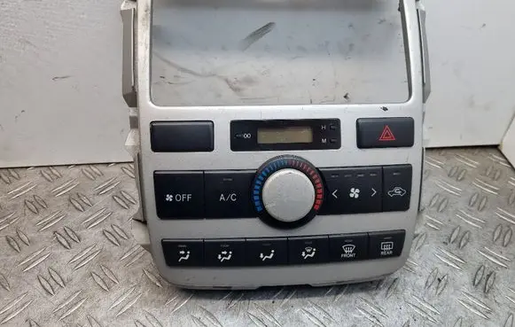 Toyota Avensis Verso Climate control unit 5590044250 146309606