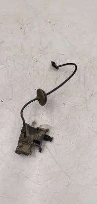Volkswagen Golf VII Fuel tank cap lock motor 5C6810773H