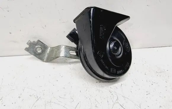 Volvo V60 Horn signal 30796896 32285619