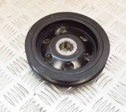 Mercedes-Benz CLA C117 X117 W117 Crankshaft pulley A2700300503