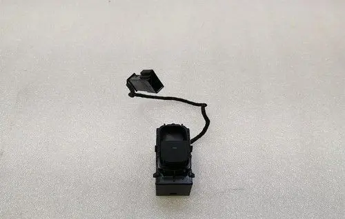 Tesla Model Y Switch for retractable tow bar 108103802F