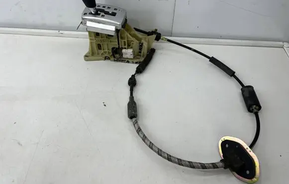 Hyundai Sonata Gear shifter/selector