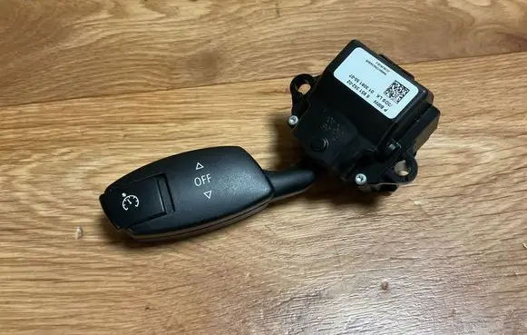 BMW 5 E60 E61 Cruise control stalk 6951352 0130615007