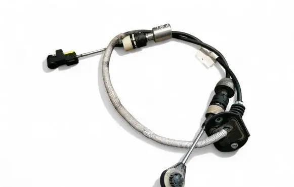 Volvo S80 Gear shift cable linkage 31259001