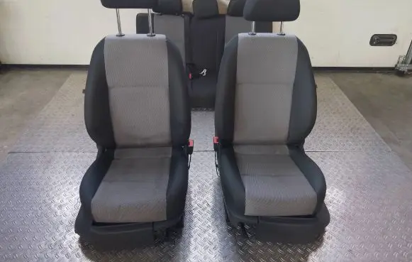 Skoda Fabia Mk2 (5J) Seat set 